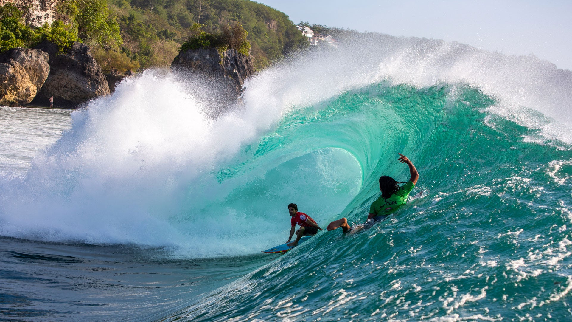 Padang Padang Awakens For
Rip Curl Cup Warm-Up Session