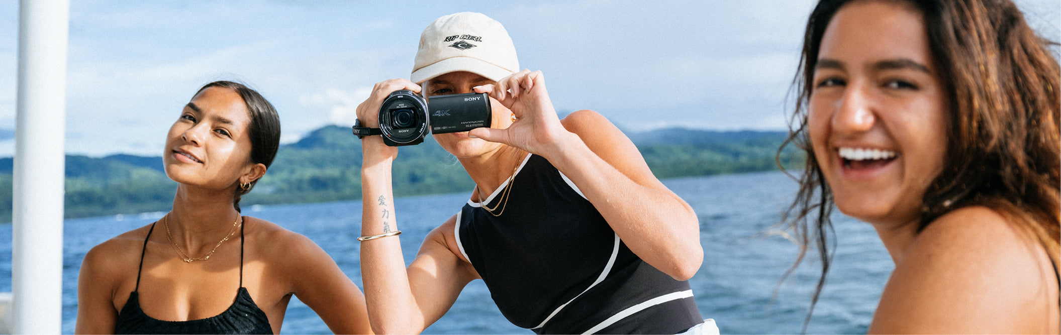 Women's Hats, Caps & Beanies