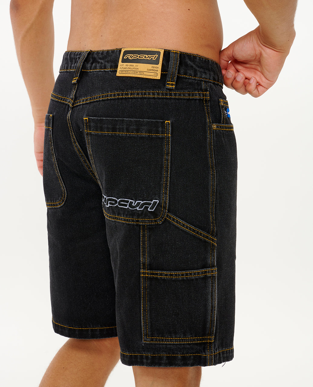 Washed Black-7