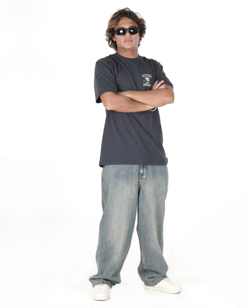 Washed Black Labuan Bajo-5