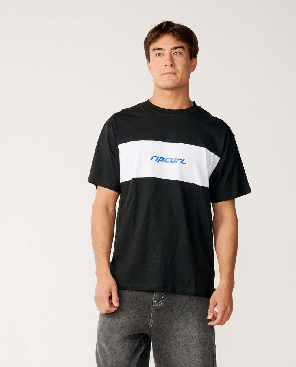 Undertow Tee - Black/White
