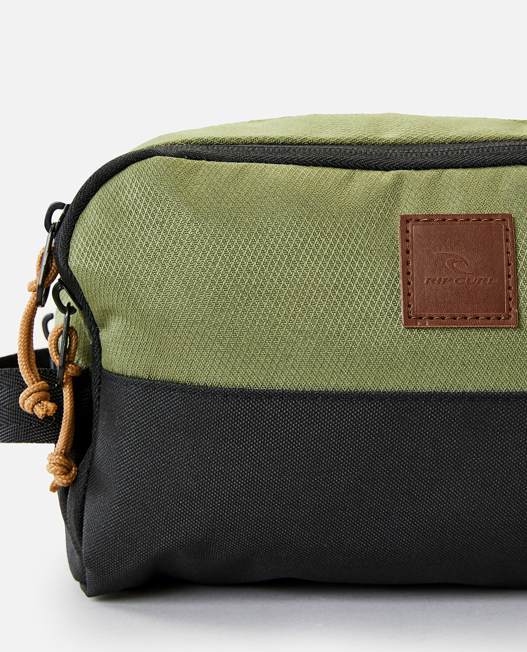 Special Offers - Get a Free Toiletry Bag - Rip Curl Indonesia Special Offers - Get a Free Toiletry Bag - Rip Curl Indonesia